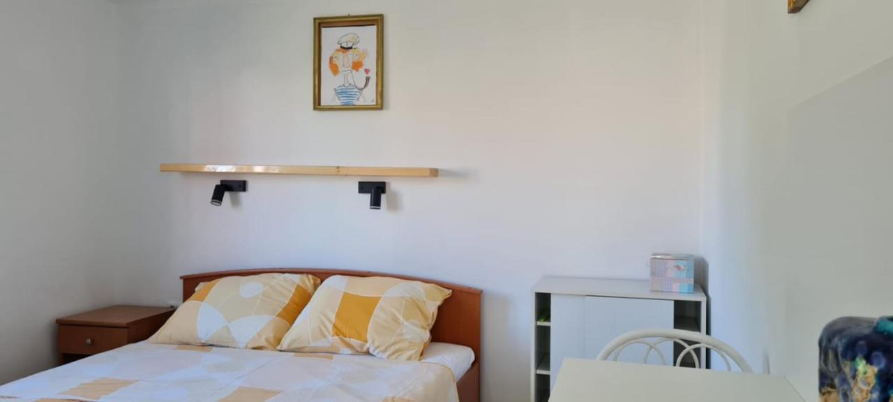 Apartmani Centar Seline Paklenica 외부 사진